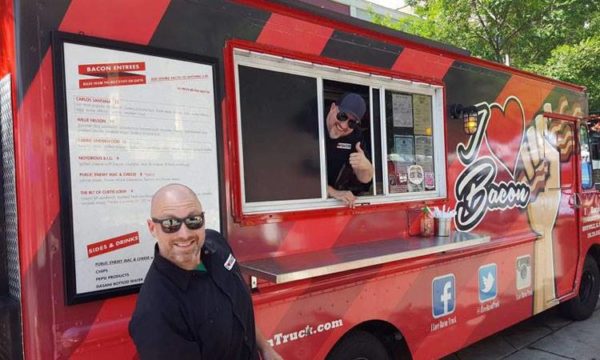 food truck parked at Cummings Research Park