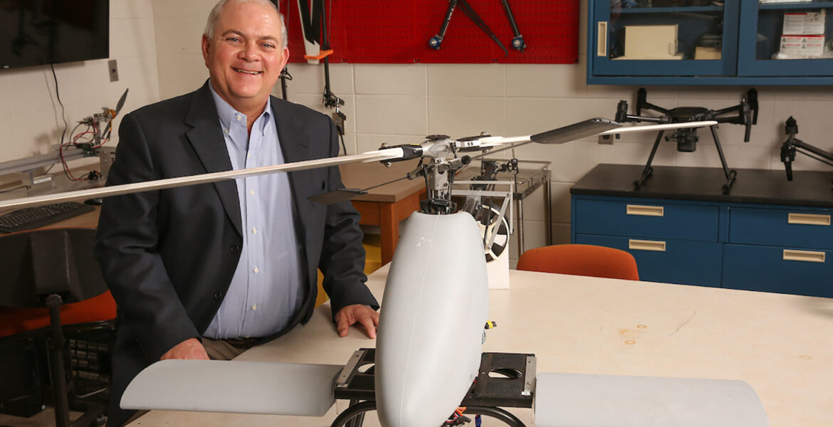 Jerry Hendrix named Director of UAH Rotorcraft Systems Engineering and Simulation Center