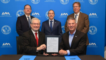 UAH signs MOU with Dassault Systèmes to bolster workforce development for high-demand technology and manufacturing sectors